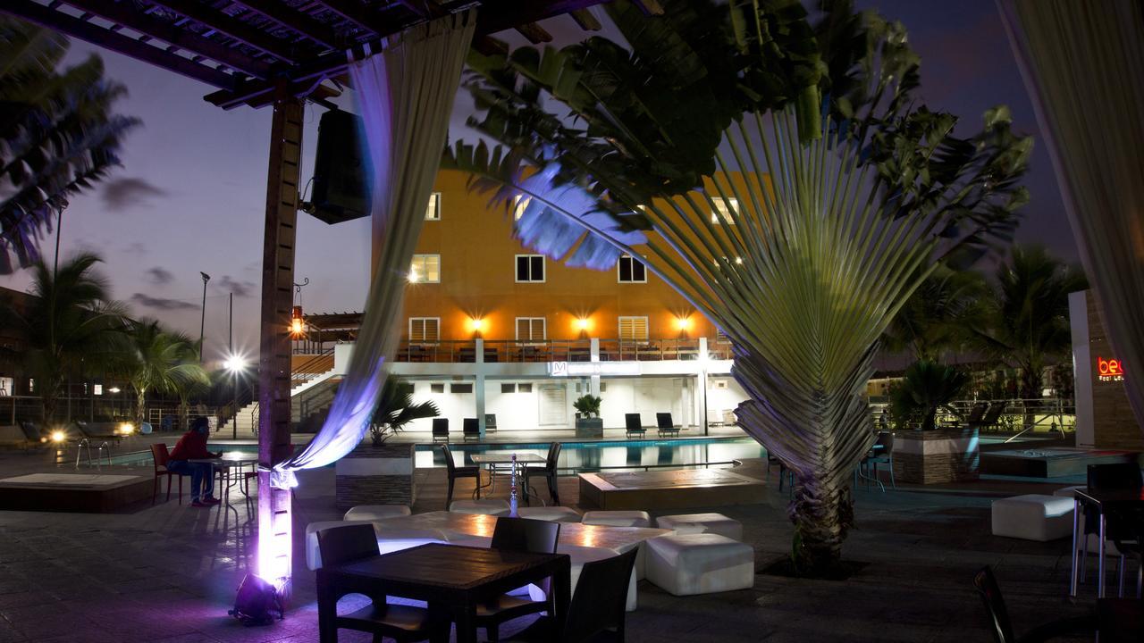 M Suites Hotel Accra Eksteriør billede