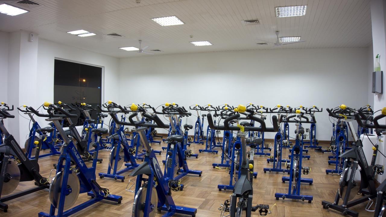 M Suites Hotel Accra Eksteriør billede