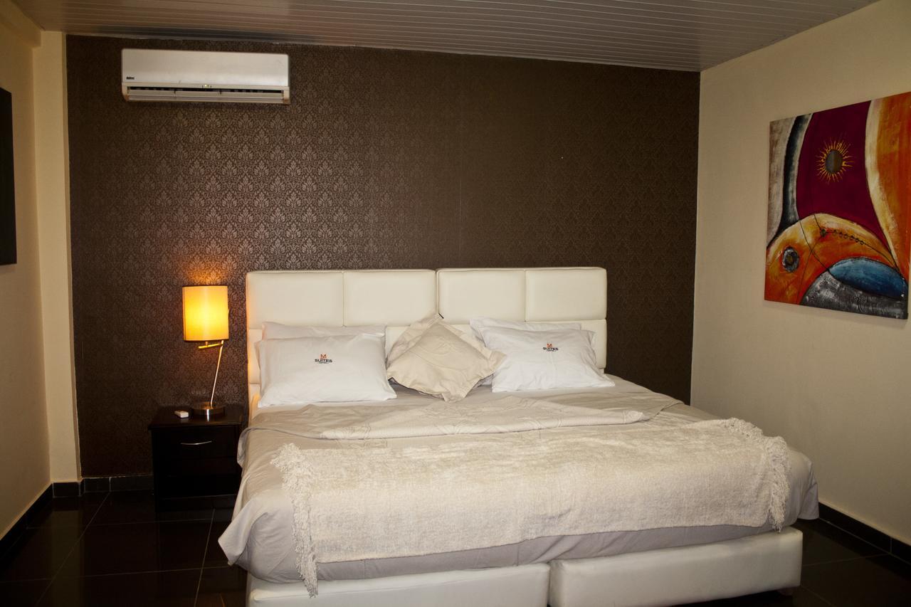 M Suites Hotel Accra Eksteriør billede