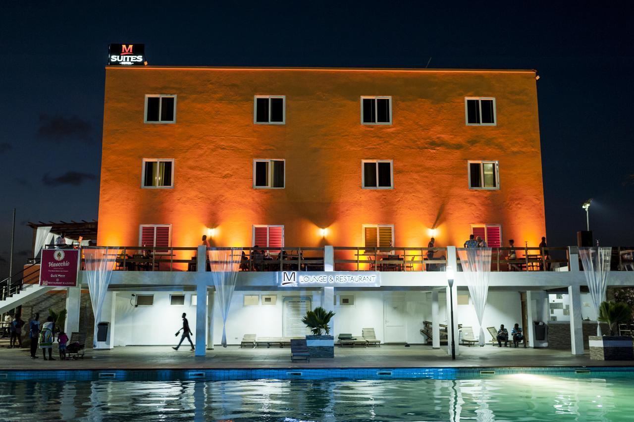 M Suites Hotel Accra Eksteriør billede