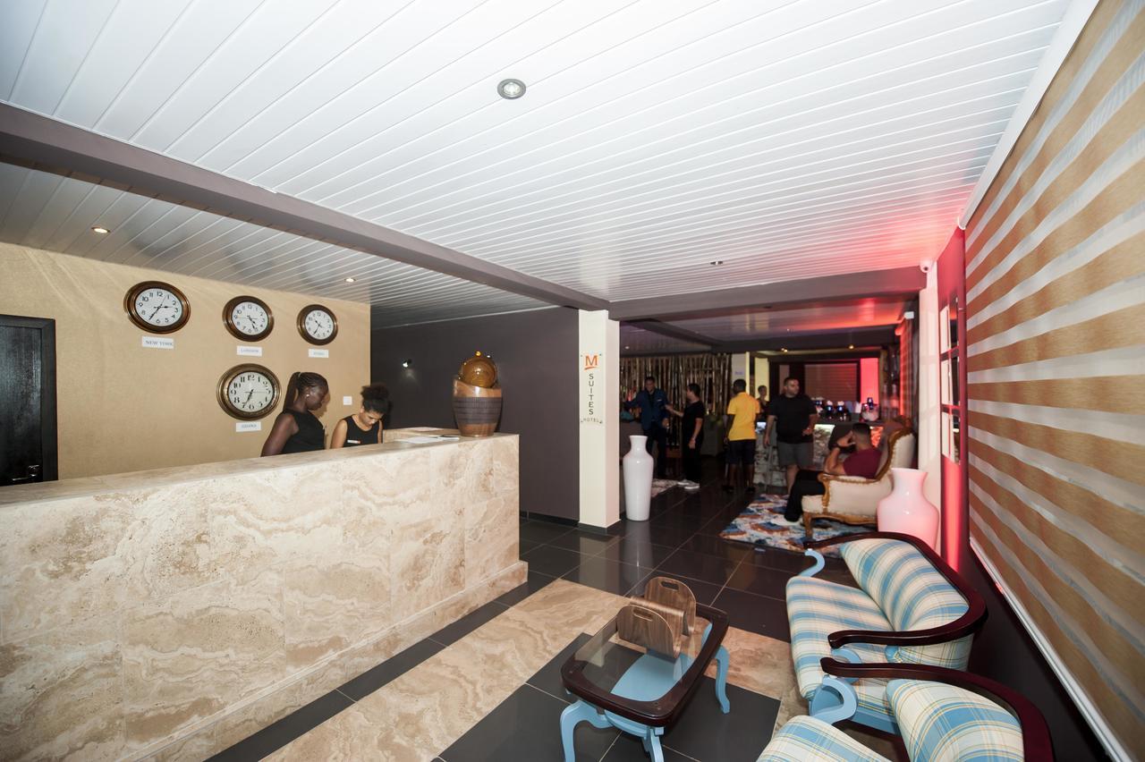 M Suites Hotel Accra Eksteriør billede